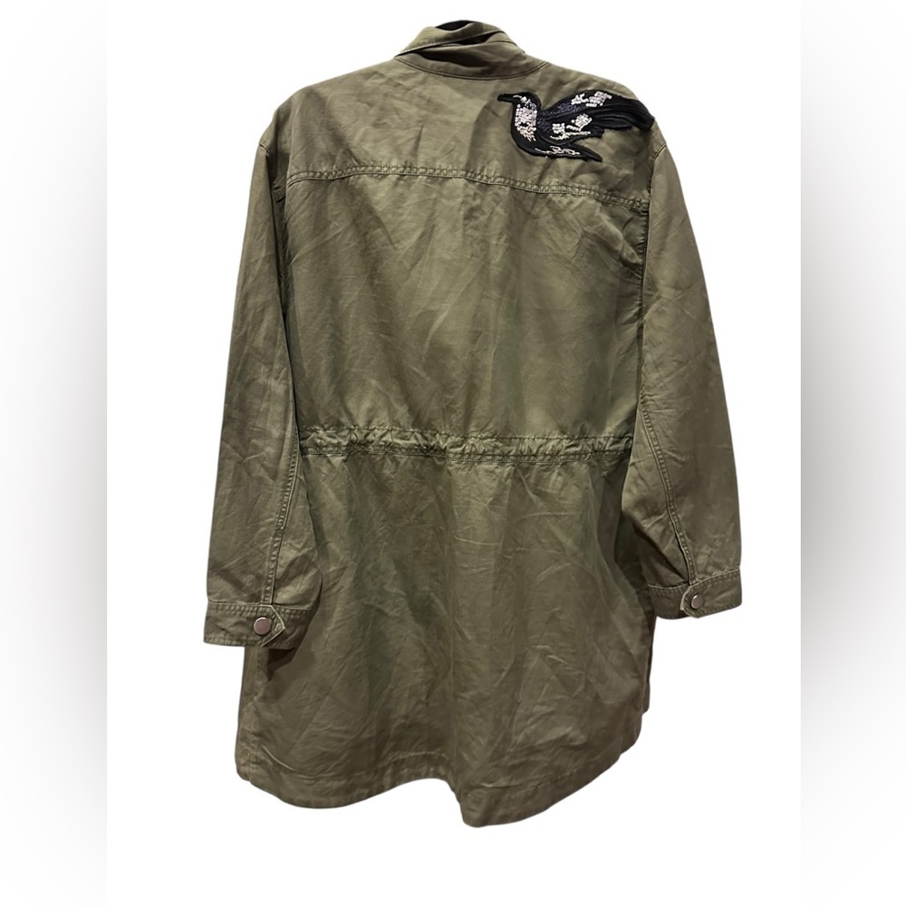 CAbi utility jacket moss/army green linen blend sequin bird/star patches Size M - Picture 7 of 12